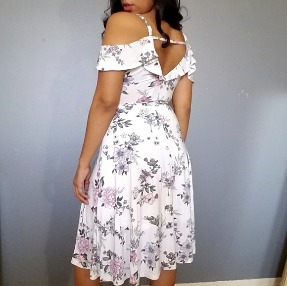 LILY IVORY PINK FLORAL MIDI DRESS - Picture 3 of 5